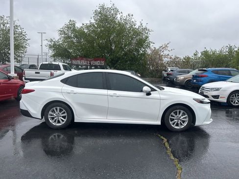 Used 2025 Toyota Camry LE FWD image 3