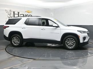 Used 2023 Chevrolet Traverse LT w/ Rear Camera Mirror Package video 1