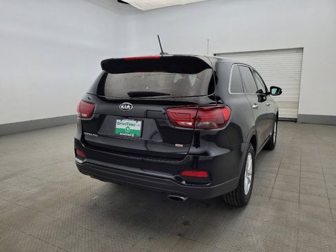 Used 2019 Kia Sorento AWD image 7
