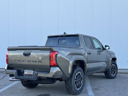 New 2026 Toyota Tacoma TRD Sport image 5