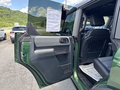 Used 2024 Ford Bronco Everglades AWD/4WD image 14