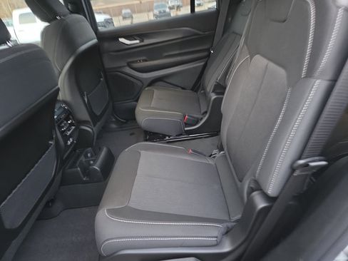 New 2025 Jeep Grand Cherokee L Laredo w/ Luxury Tech Group I image 6