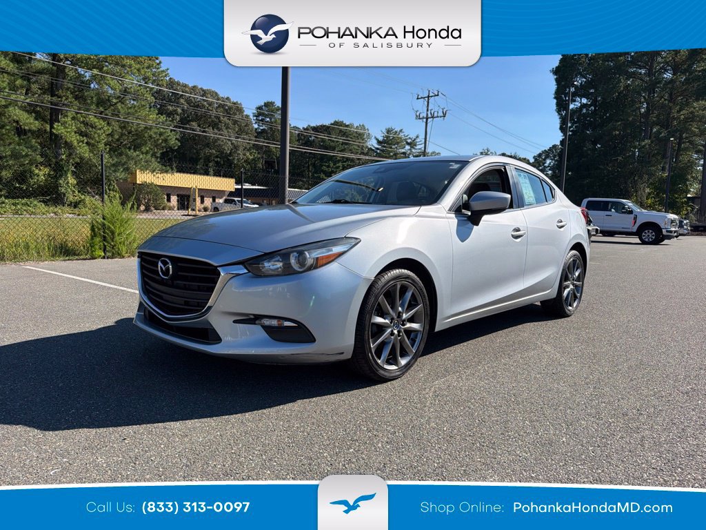 Used 2018 MAZDA MAZDA3 Touring FWD image 1