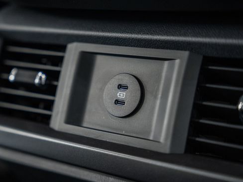 Certified 2025 Ford F150 Lariat image 36