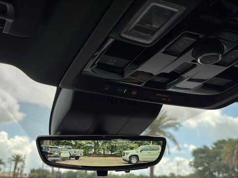 New 2026 GMC Yukon XL AT4 w/ AT4 Premium Package AWD/4WD image 42