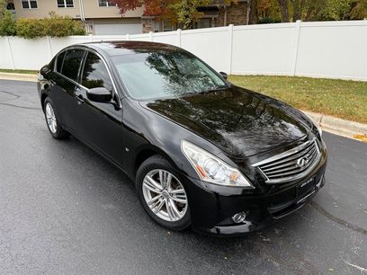 Used 2015 INFINITI Q40 AWD w/ Navigation Package