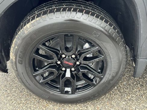 New 2026 GMC Sierra 1500 Elevation image 22