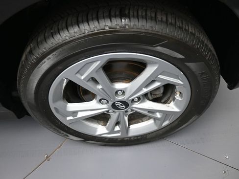 Used 2023 Hyundai Kona SEL w/ Convenience Package AWD/4WD image 15
