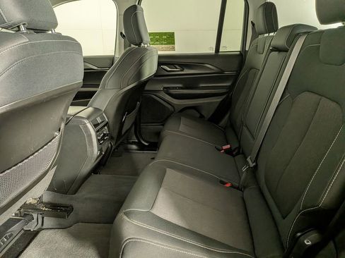 Certified 2023 Jeep Grand Cherokee Laredo image 35