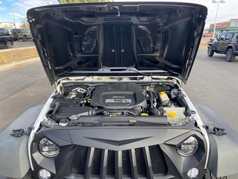 Used 2017 Jeep Wrangler Sport w/ Quick Order Package 24S image 21