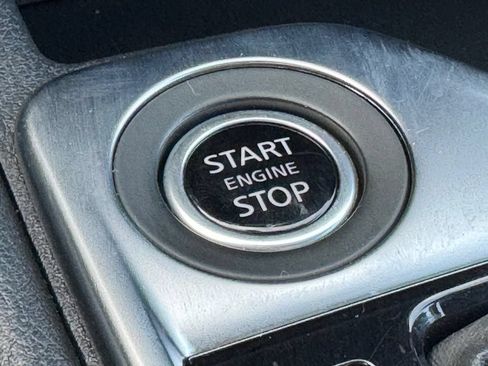 Used 2021 Nissan Sentra SV FWD image 25