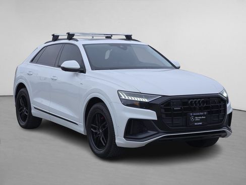 Used 2023 Audi Q8 Prestige AWD/4WD image 1