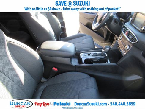 Used 2019 Hyundai Santa Fe SEL image 16