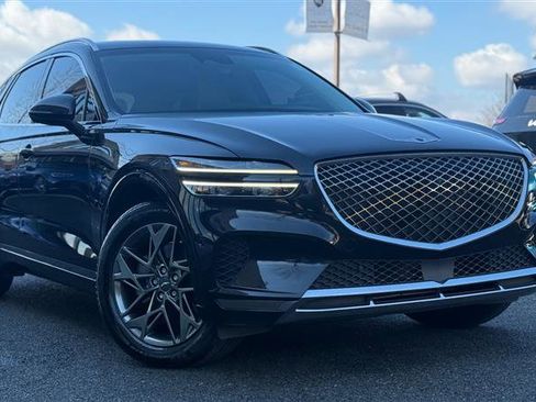 Used 2022 Genesis GV70 2.5T w/ Advanced Package image 7