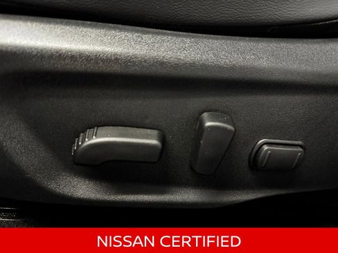 Certified 2025 Nissan Sentra SR w/ SR Premium Package image 29