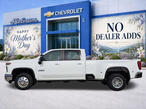 New 2026 Chevrolet Silverado 3500 LT w/ Texas Edition AWD/4WD image 3