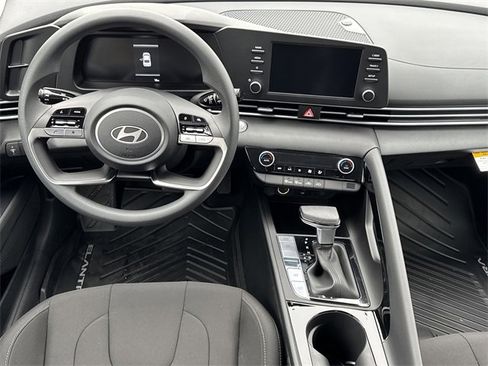 New 2026 Hyundai Elantra Blue image 22