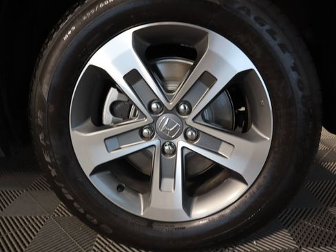 Used 2025 Honda Pilot EX-L image 26