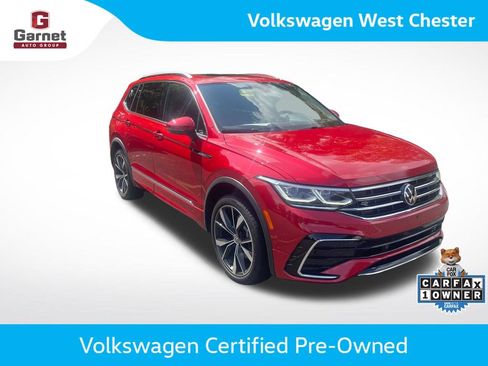 Used 2024 Volkswagen Tiguan SEL R-Line AWD/4WD image 8
