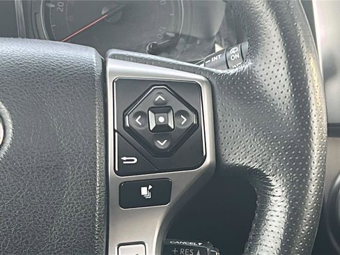 Used 2022 Toyota 4Runner SR5 Premium w/ Moonroof Package image 13