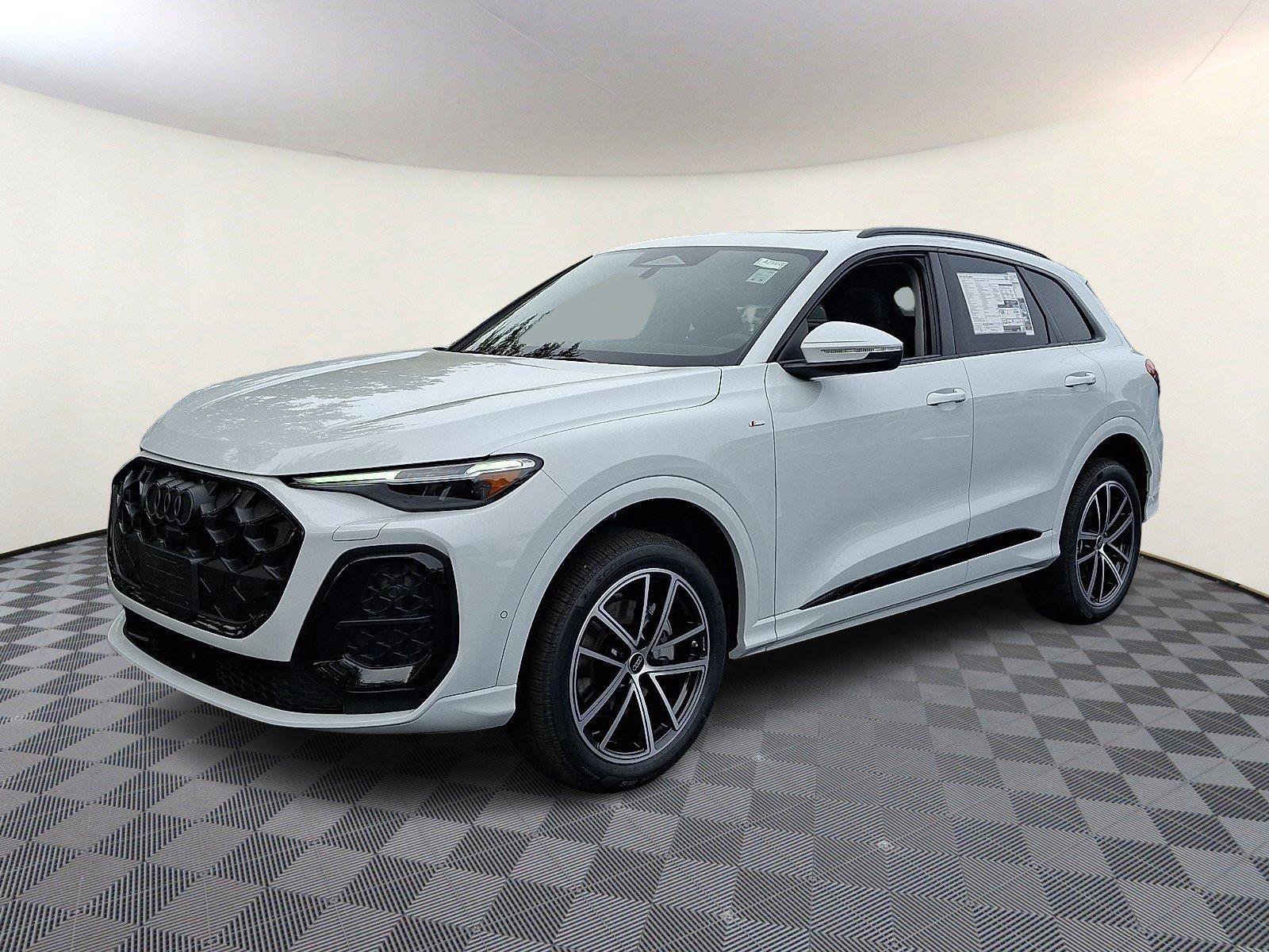 New 2026 Audi Q5 Premium Plus AWD/4WD image 3