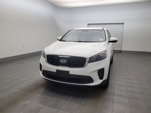Used 2020 Kia Sorento LX image 15