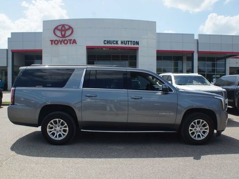 Used 2019 GMC Yukon XL SLT w/ Open Road Package RWD image 1