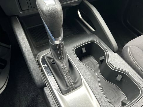 Used 2023 Nissan Frontier SV image 17