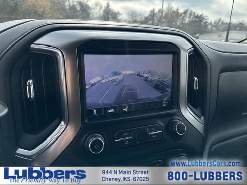 Used 2020 Chevrolet Silverado 2500 LTZ w/ LTZ Convenience Package image 17