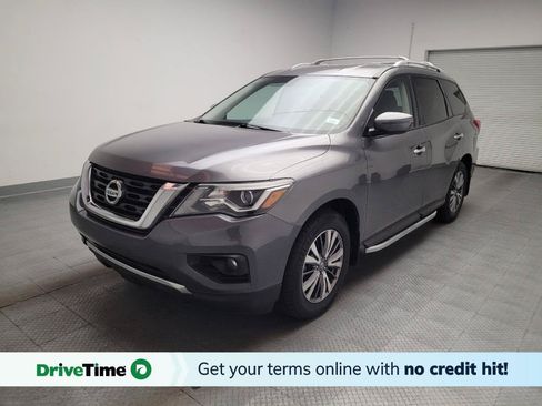 Used 2019 Nissan Pathfinder SV FWD image 1