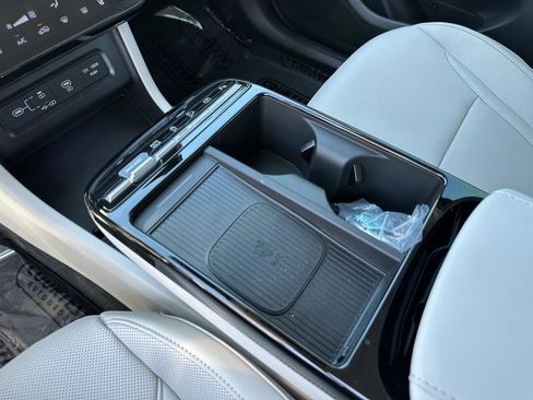New 2026 Hyundai Tucson Limited FWD image 23