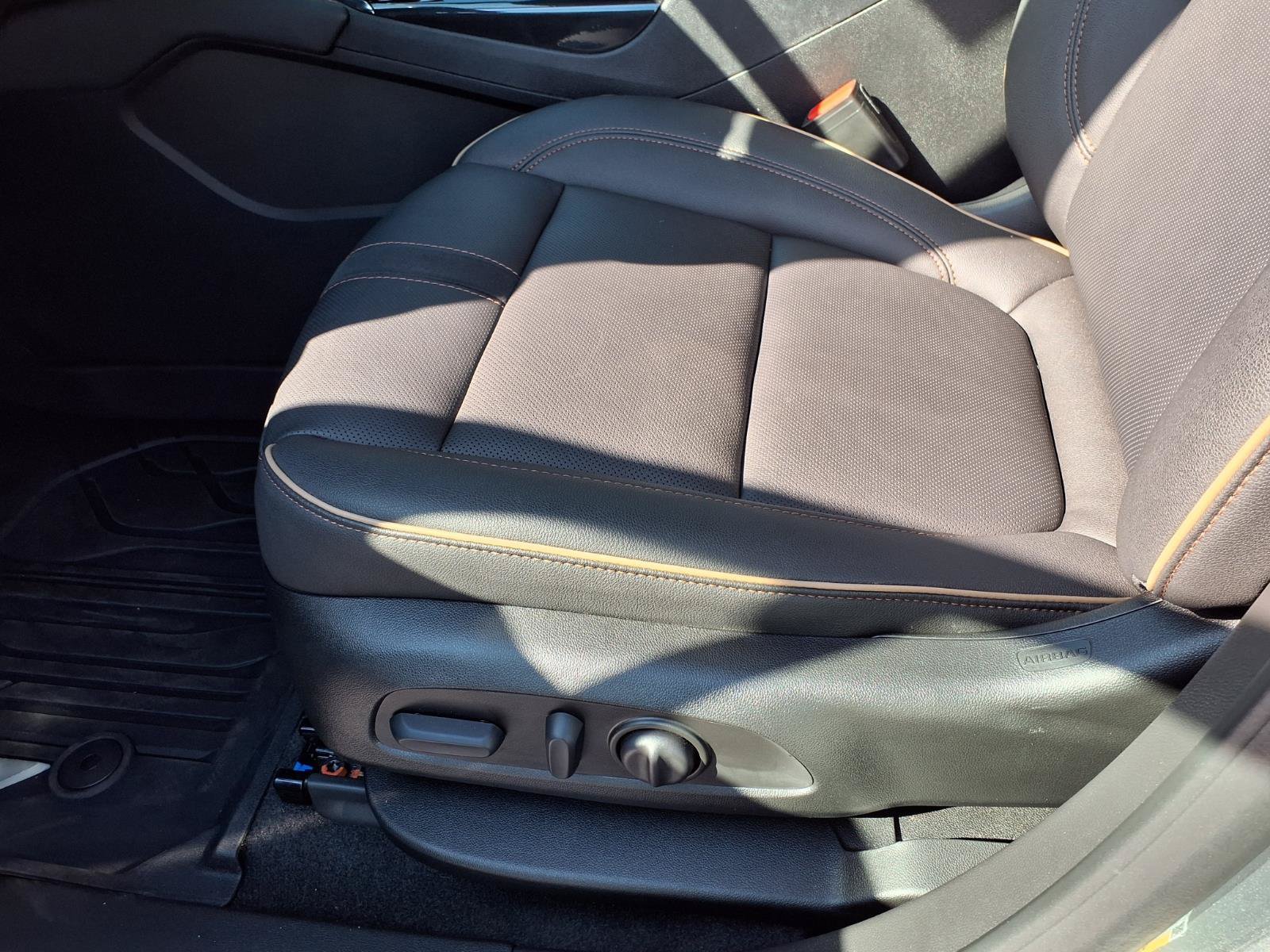 Used 2025 Chevrolet Blazer Premier w/ LPO, Floor Liner Package FWD image 25