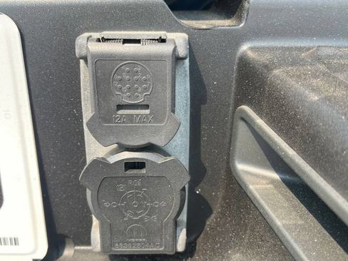 Used 2022 RAM 2500 Laramie w/ Night Edition AWD/4WD image 14