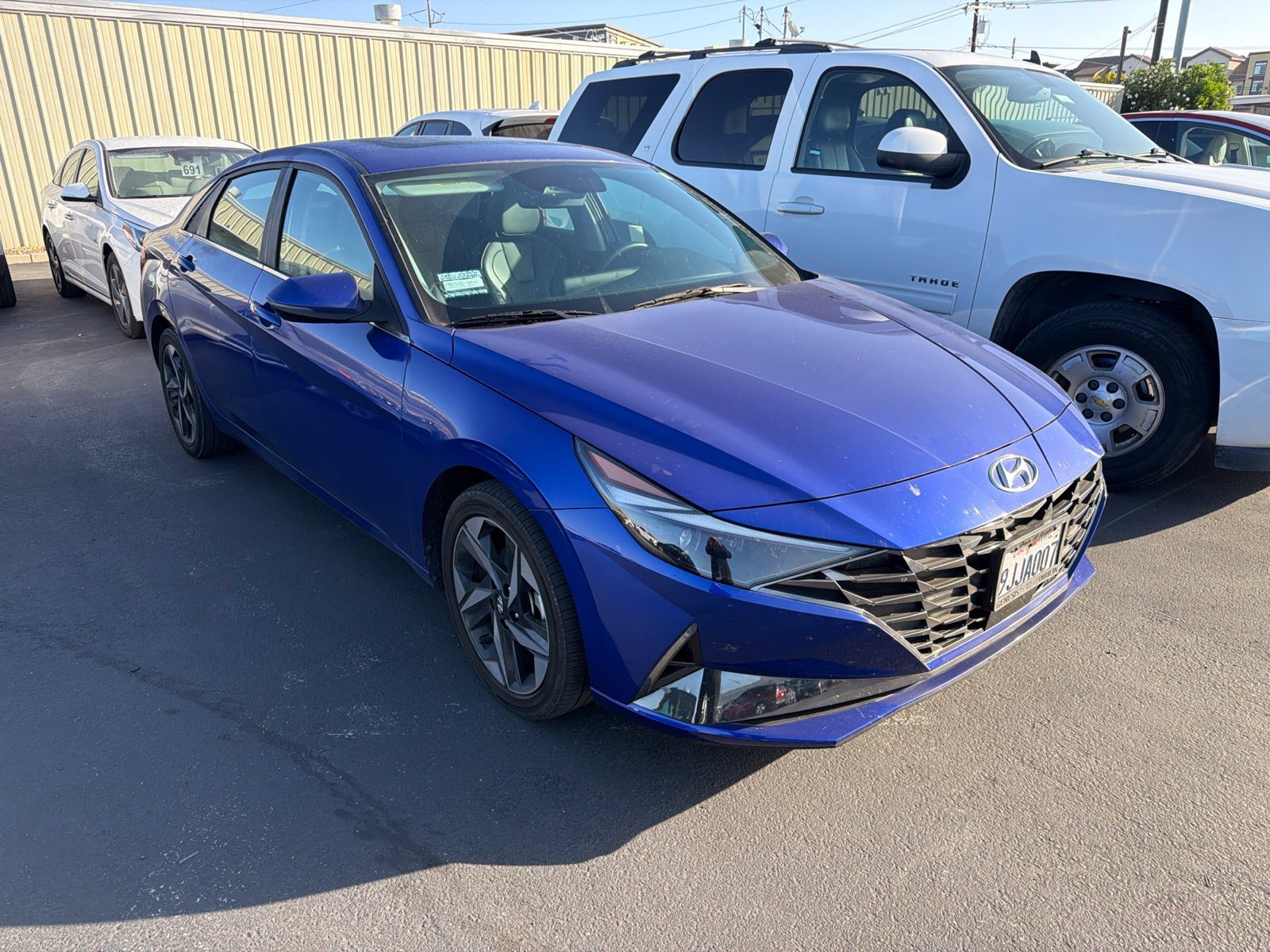 Used 2023 Hyundai Elantra Limited FWD image 1