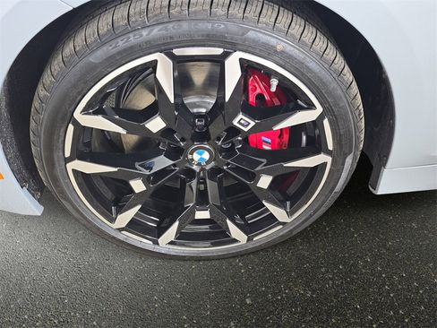 New 2026 BMW 330i xDrive Sedan w/ M Sport Package image 34