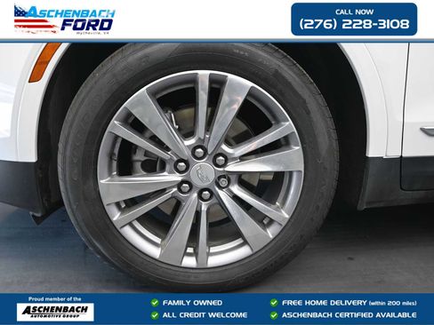 Used 2024 Cadillac XT5 Premium Luxury FWD image 1