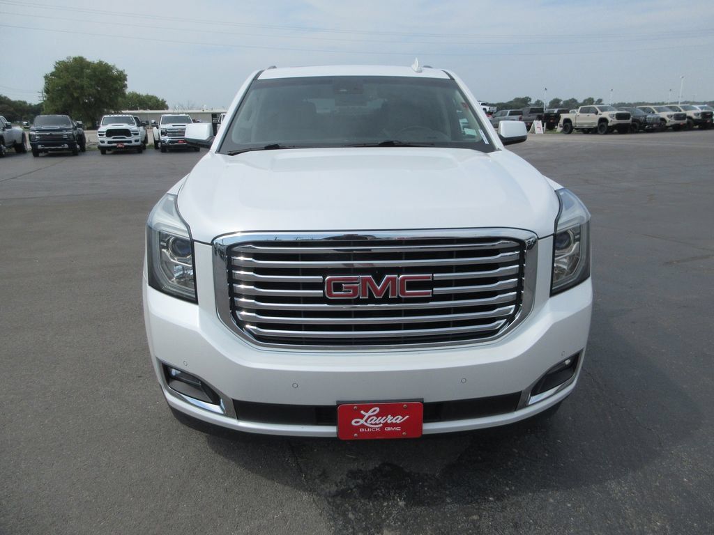Used 2017 GMC Yukon SLT w/ Premium Edition AWD/4WD image 13