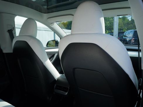 Used 2023 Tesla Model Y Performance AWD/4WD image 54