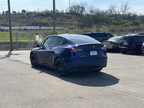 Used 2021 Tesla Model Y Long Range image 5