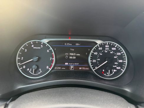 Used 2022 Nissan Sentra SV w/ Trunk Package FWD image 24