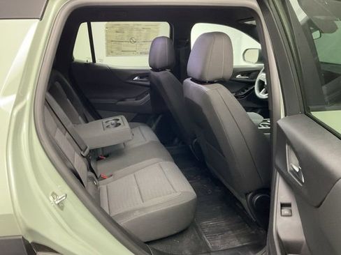 New 2026 Chevrolet Equinox LT w/ LPO, Floor Liner Package image 26