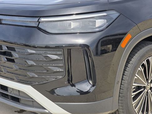 New 2026 Volkswagen Tiguan S FWD image 6