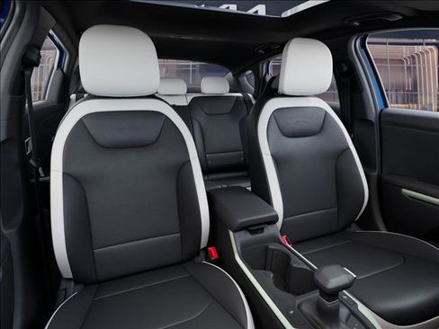 New 2025 Kia K4 GT-Line Turbo image 15