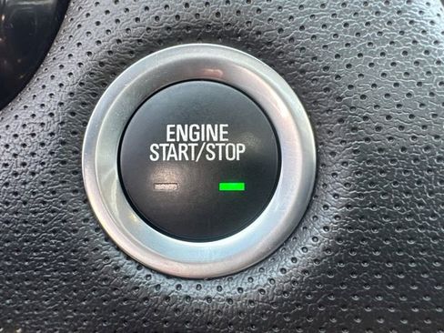 Used 2023 Cadillac XT5 Sportv image 34