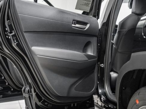 New 2026 Toyota Corolla Cross XLE image 33