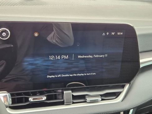 New 2026 Chevrolet Equinox LT w/ Safety and Technology Package image 11