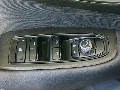 Used 2025 Subaru Outback Premium AWD/4WD image 15