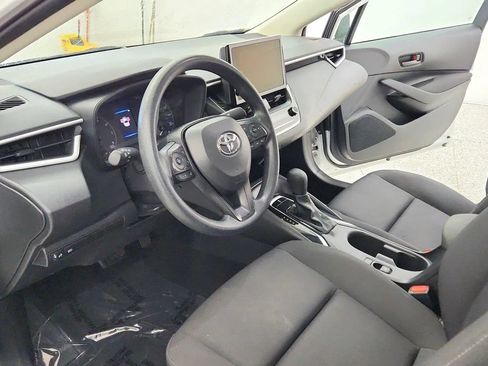 Used 2024 Toyota Corolla LE w/ LE Convenience Package FWD image 14