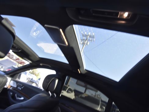Used 2014 Mercedes-Benz S 550 Sedan image 22
