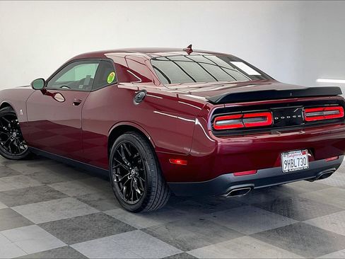 Used 2019 Dodge Challenger R/T Scat Pack RWD image 10